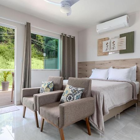 Studio Apto Com Varanda Garagem Tv Smart Wi-Fi Marica Luaran gambar