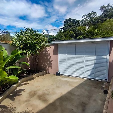 Studio Apto Com Varanda Garagem Tv Smart Wi-Fi Marica Luaran gambar