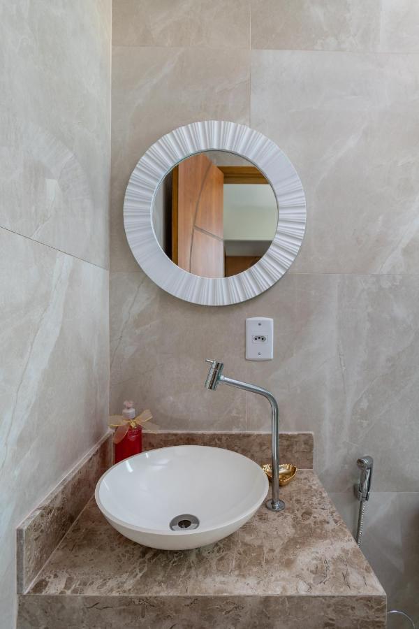 Studio Apto Com Varanda Garagem Tv Smart Wi-Fi Marica Luaran gambar